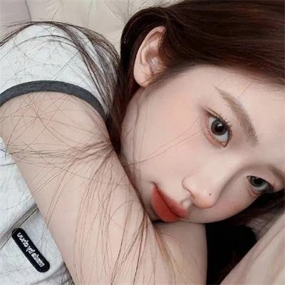 风流教士俏女佣